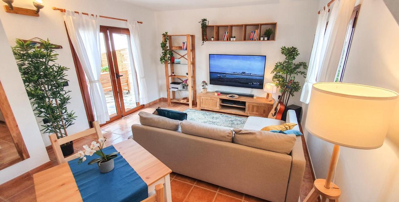Oasis Desert - Holiday Home With Pool & Garden Near Corralejo And Lajares 외부 사진